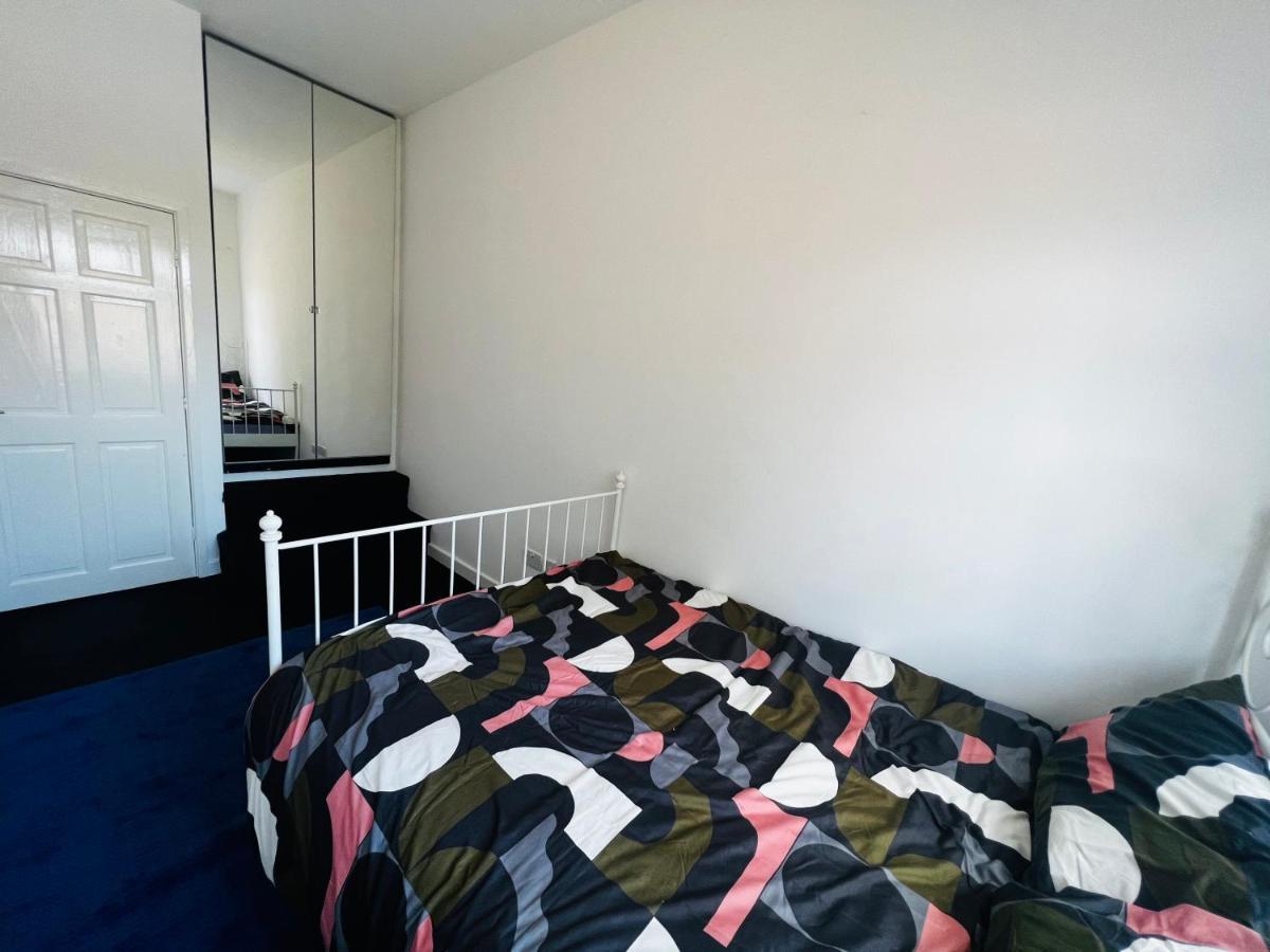 Liberty Inn Room With Sharing Toilet And Kitchen Liverpool Buitenkant foto