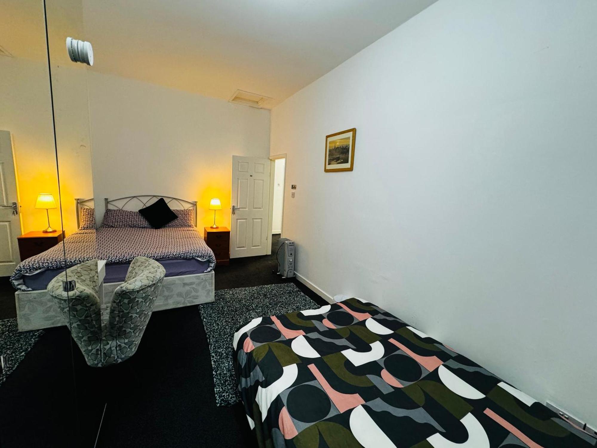 Liberty Inn Room With Sharing Toilet And Kitchen Liverpool Buitenkant foto